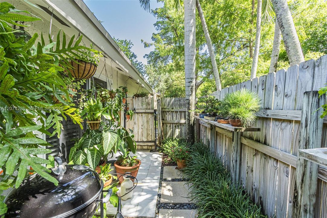 Side yard