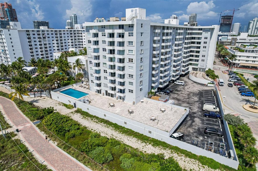 На продажу: $529,500 (1 спален, 1 ванн, 654 Квадратных фут)