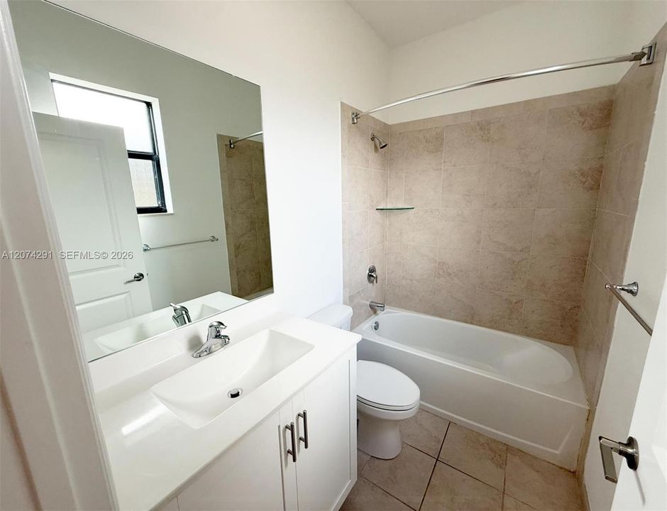 For Rent: $4,200 (4 beds, 3 baths, 2086 Square Feet)