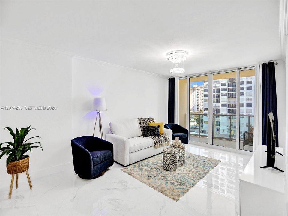 For Rent: $2,800 (1 beds, 1 baths, 835 Square Feet)