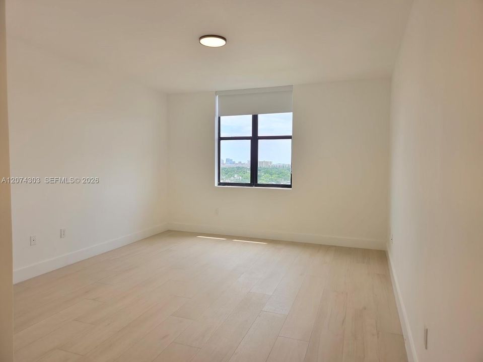 For Rent: $3,490 (2 beds, 2 baths, 1162 Square Feet)