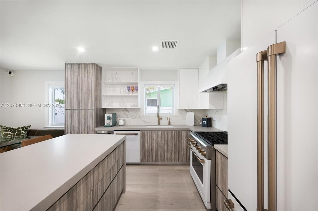 For Sale: $1,175,000 (3 beds, 2 baths, 0 Square Feet)
