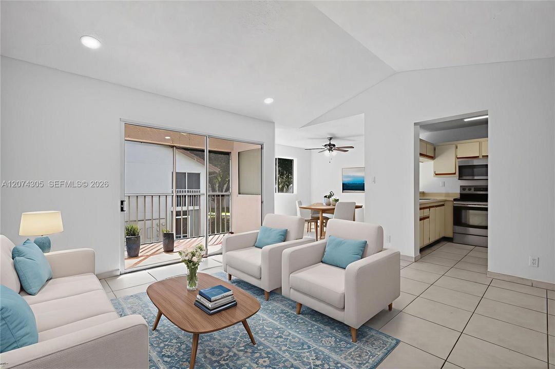 For Sale: $229,500 (1 beds, 1 baths, 978 Square Feet)