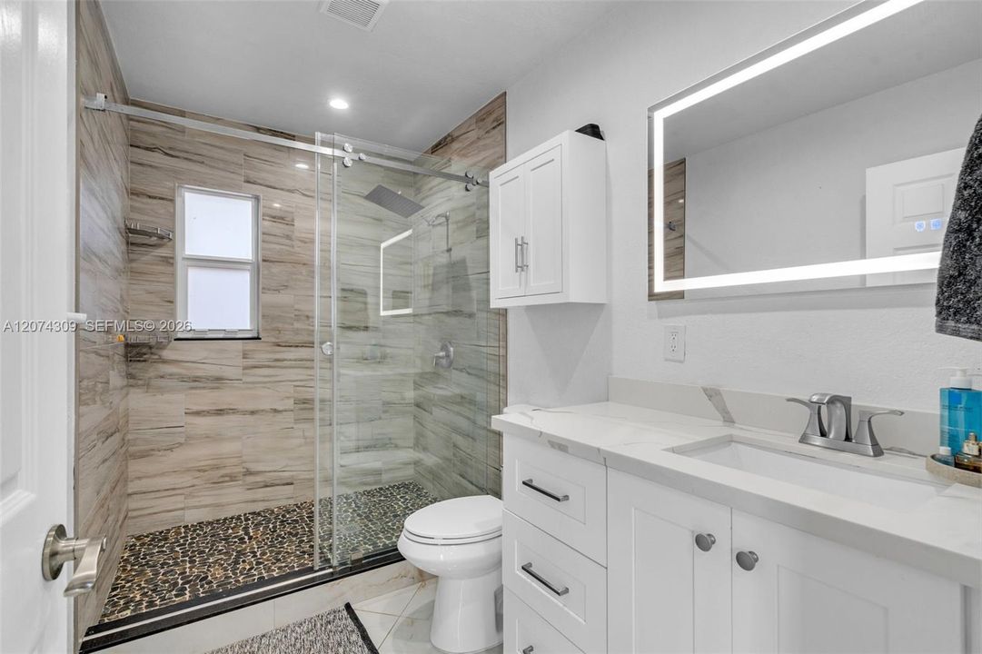 For Sale: $820,000 (2 beds, 2 baths, 1493 Square Feet)