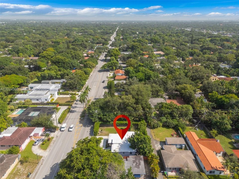 For Sale: $820,000 (2 beds, 2 baths, 1493 Square Feet)