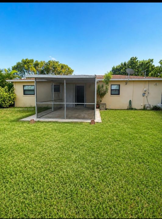 For Rent: $4,000 (3 beds, 2 baths, 1430 Square Feet)
