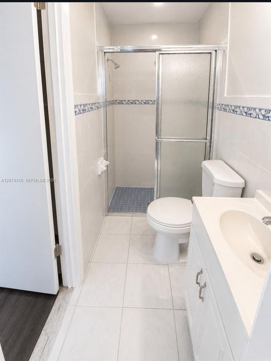 For Rent: $4,000 (3 beds, 2 baths, 1430 Square Feet)
