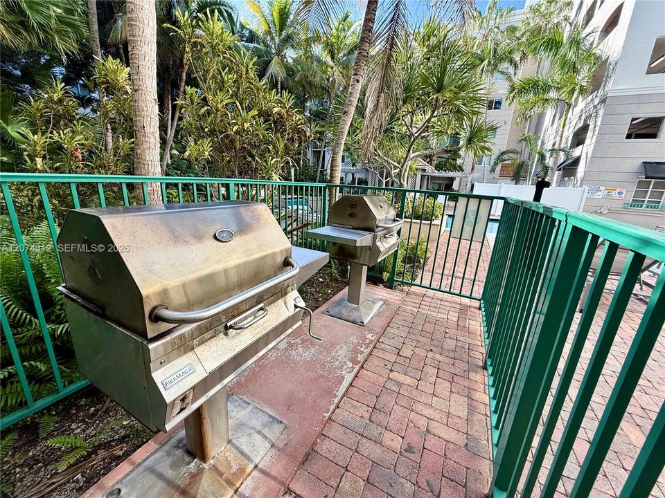 Community Grill Area