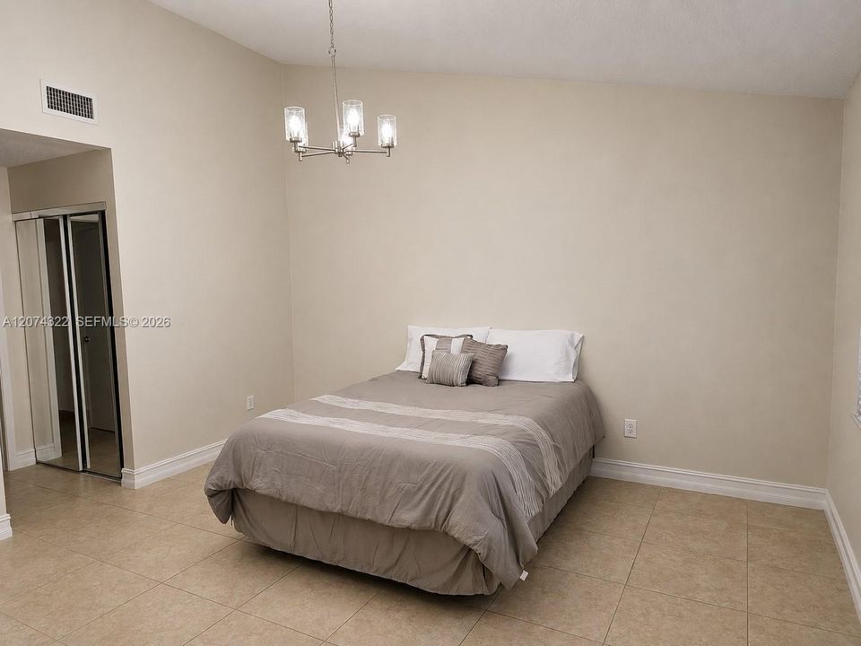 For Sale: $498,000 (3 beds, 2 baths, 1097 Square Feet)