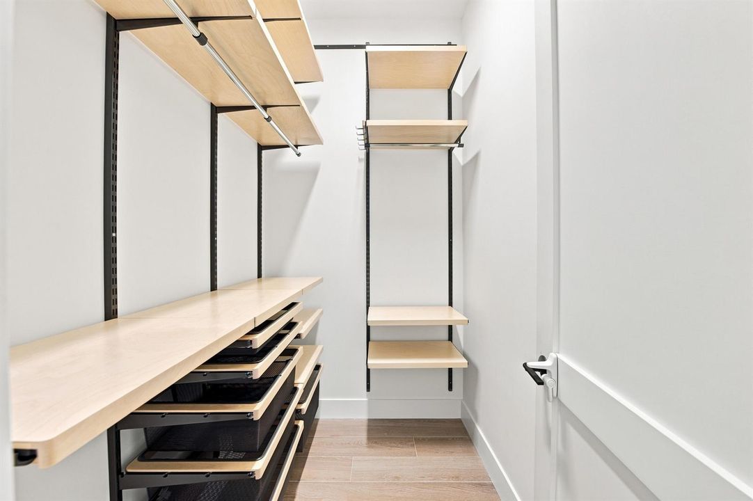 Custom Closets 3