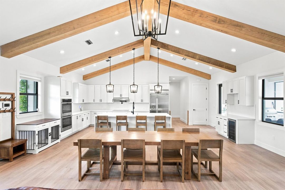 Family Room Broshure