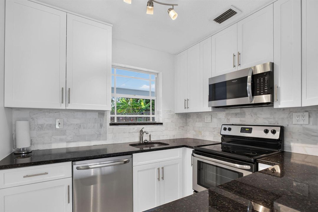 26-web-or-mls-1240-2540