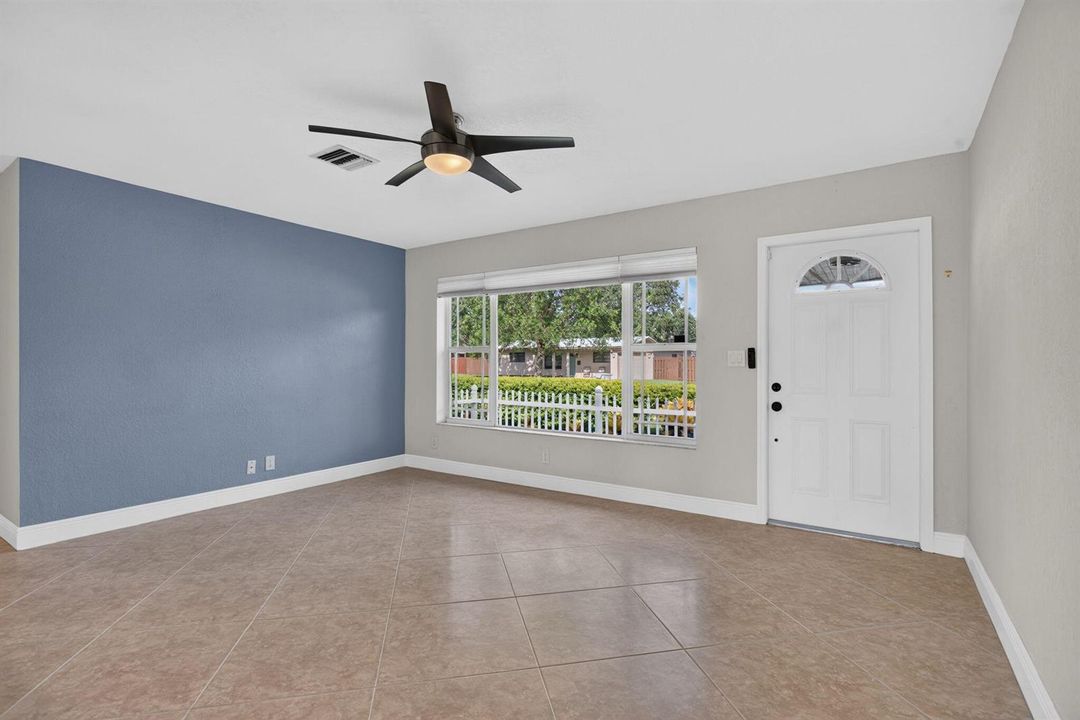 13-web-or-mls-1240-2472