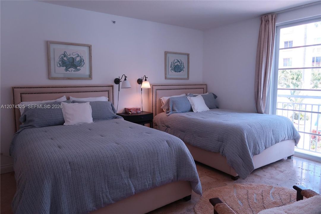 В аренду: $6,250 (2 спален, 2 ванн, 1155 Квадратных фут)