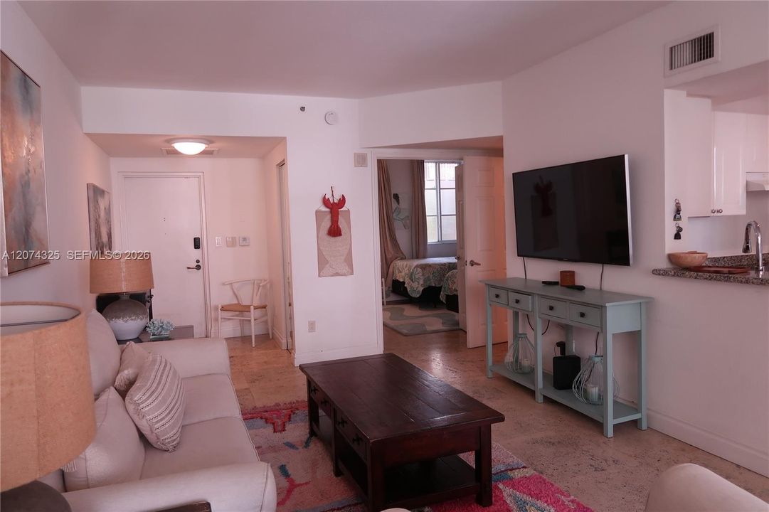 В аренду: $6,250 (2 спален, 2 ванн, 1155 Квадратных фут)