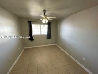 For Rent: $1,850 (2 beds, 1 baths, 729 Square Feet)