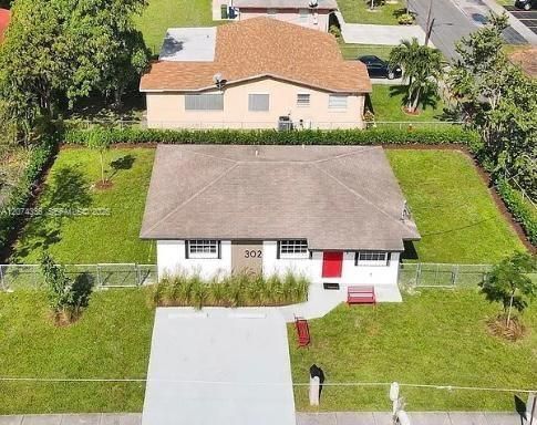 На продажу: $512,500 (3 спален, 1 ванн, 1053 Квадратных фут)