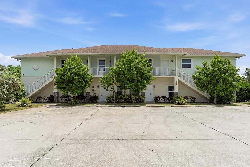 105 2nd St lake park - - 479