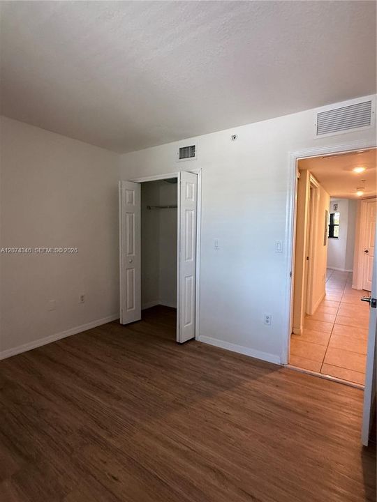 For Rent: $2,300 (2 beds, 2 baths, 809 Square Feet)