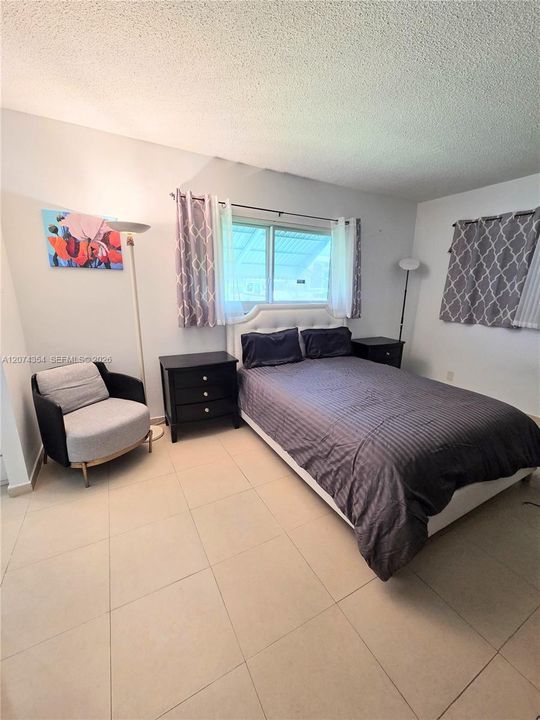 For Rent: $1,700 (1 beds, 1 baths, 744 Square Feet)