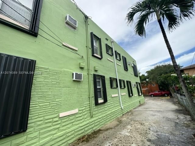 For Rent: $1,600 (1 beds, 1 baths, 462 Square Feet)