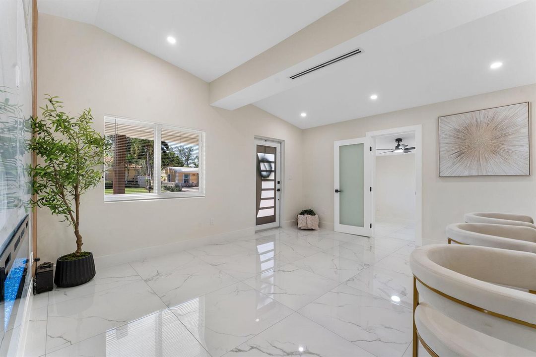 Entry way