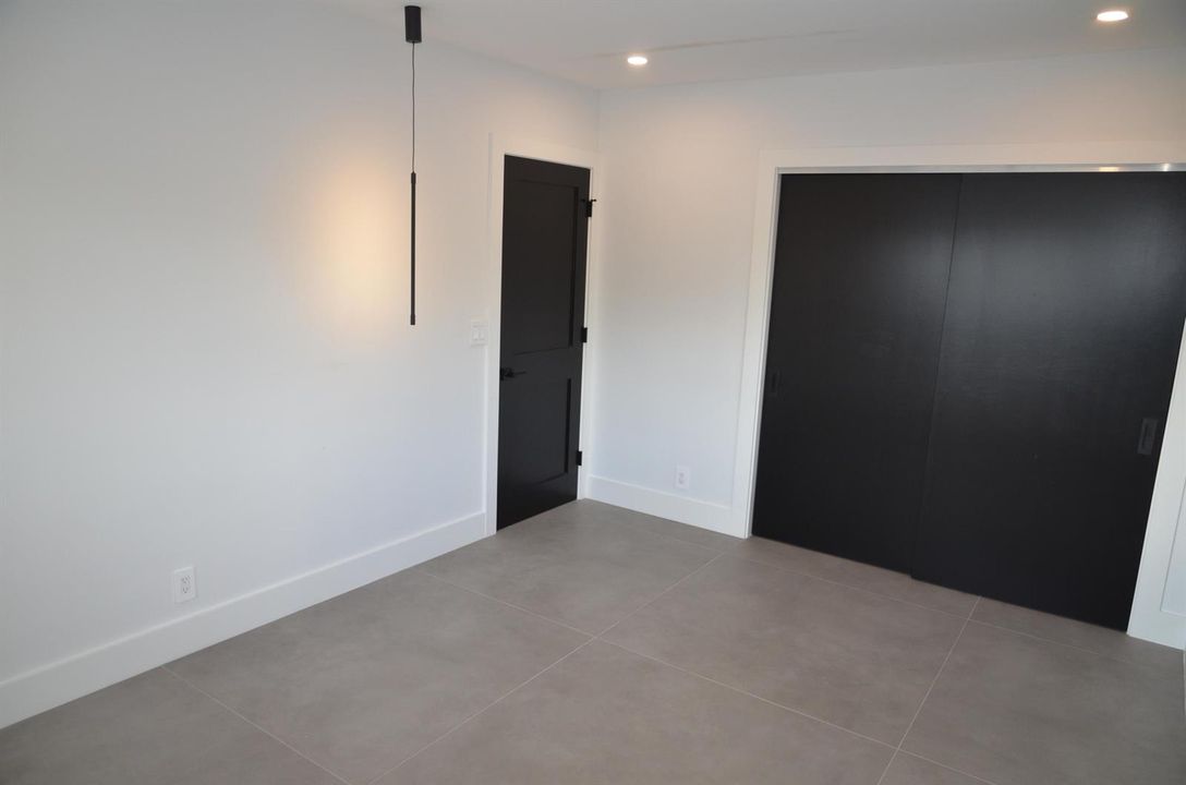 515Palmettobedroom