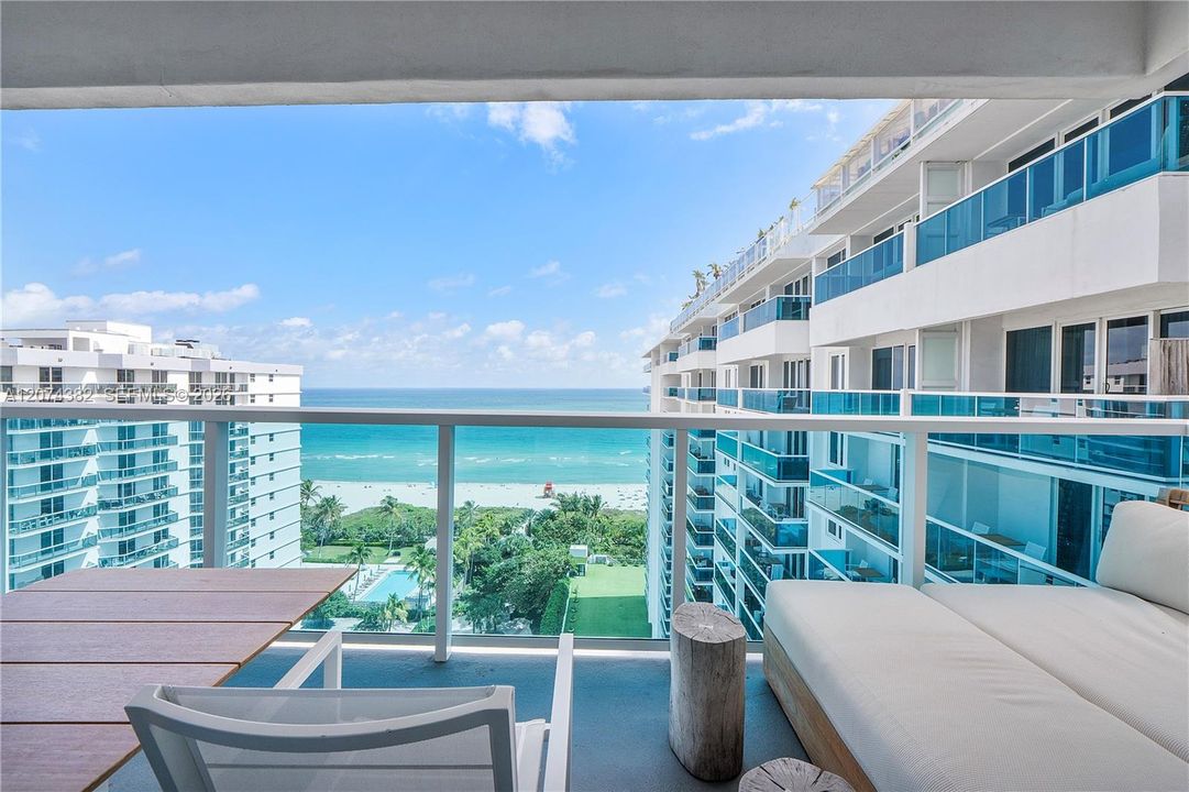 For Sale: $7,990,000 (3 beds, 3 baths, 2295 Square Feet)