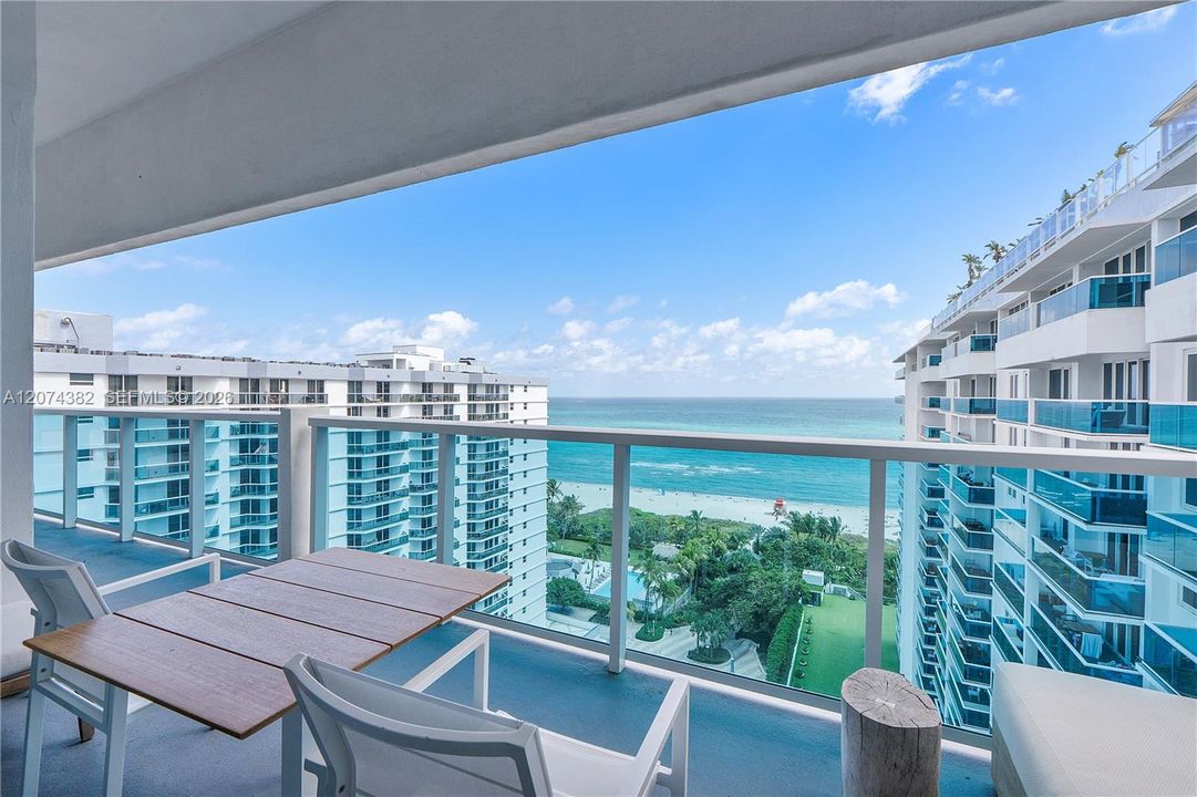 For Sale: $7,990,000 (3 beds, 3 baths, 2295 Square Feet)