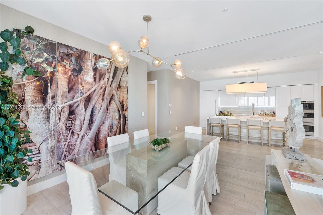 For Sale: $7,990,000 (3 beds, 3 baths, 2295 Square Feet)