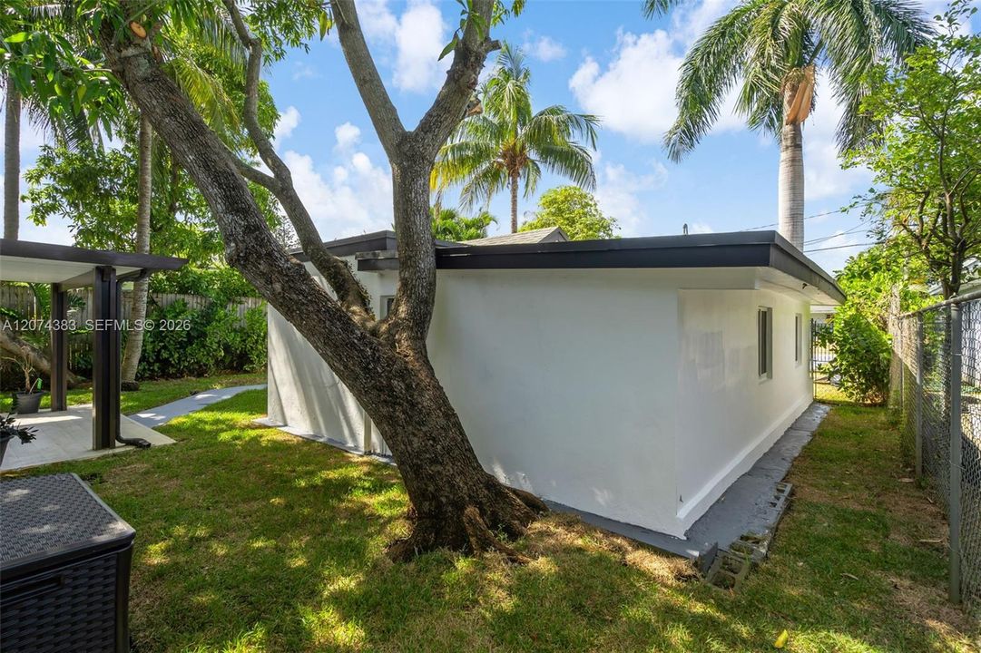 For Sale: $699,000 (0 beds, 0 baths, 1447 Square Feet)