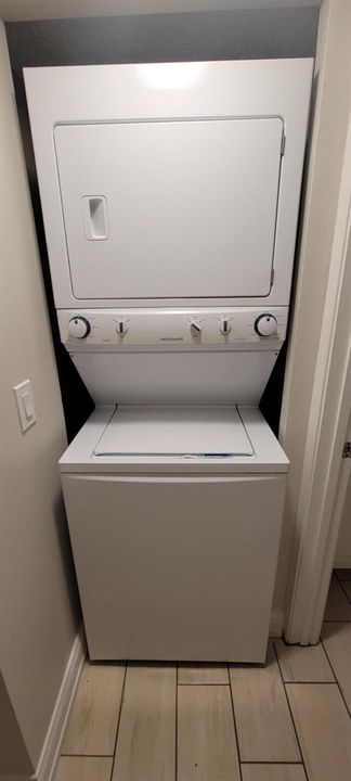 5 - Washer & Dryer