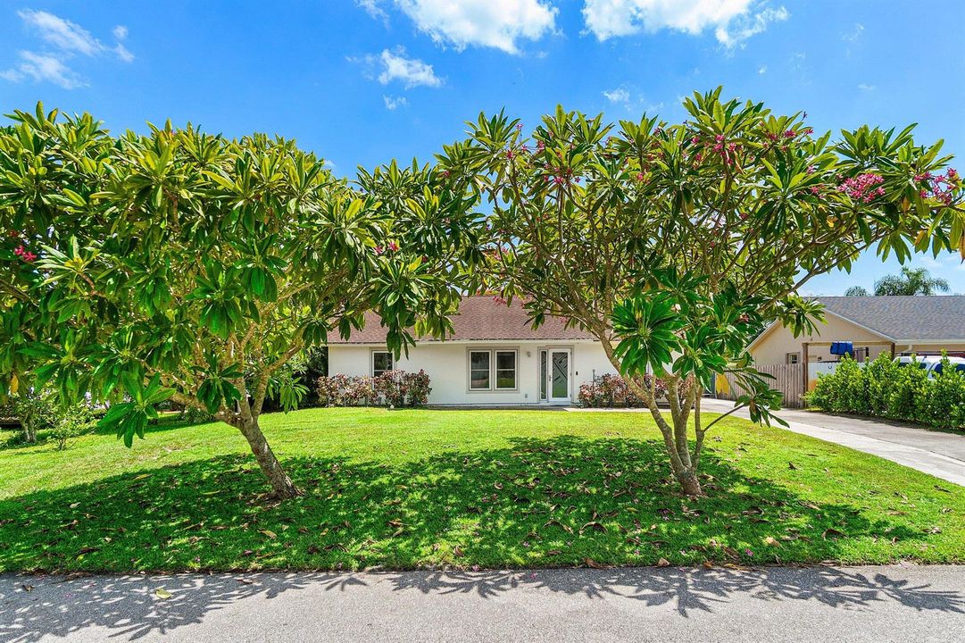 003-7442CanalDrive-FL-33467-SMALL