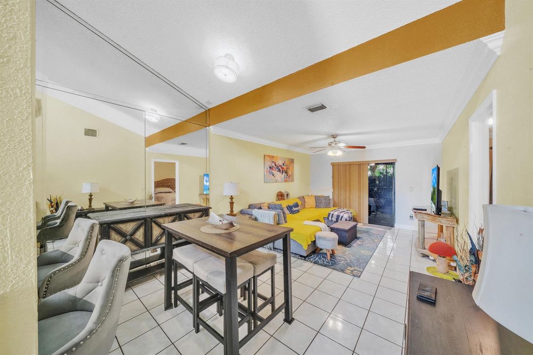 7 Dining Area