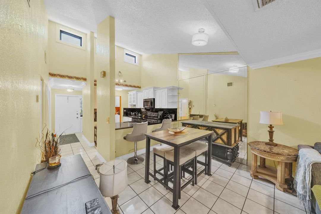 16 Dining Area
