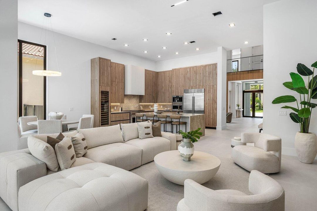 026-17931LakeAzureWay-BocaRaton-FL-33496