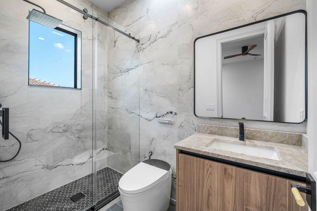 054-17931LakeAzureWay-BocaRaton-FL-33496