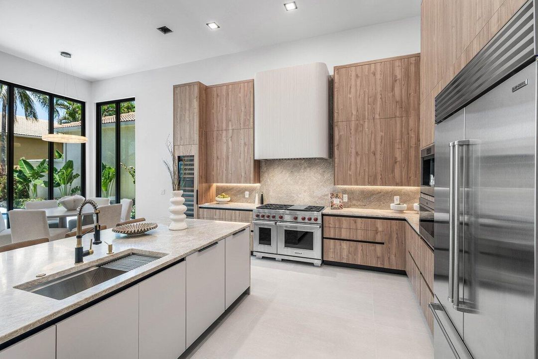 022-17931LakeAzureWay-BocaRaton-FL-33496