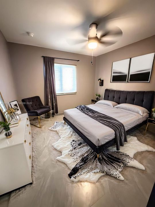 For Rent: $3,700 (5 beds, 2 baths, 1800 Square Feet)