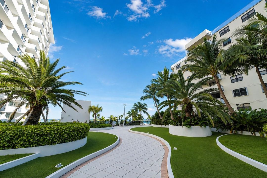 En Venta: $385,000 (0 camas, 1 baños, 565 Pies cuadrados)