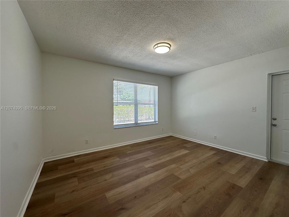 For Rent: $1,695 (1 beds, 1 baths, 0 Square Feet)
