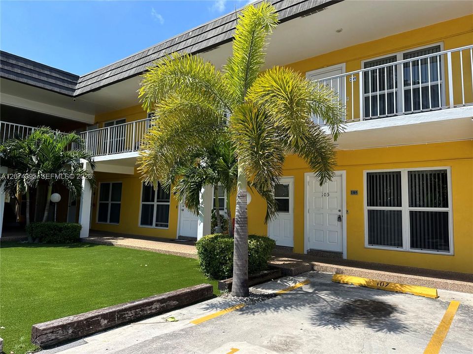 For Rent: $1,695 (1 beds, 1 baths, 0 Square Feet)