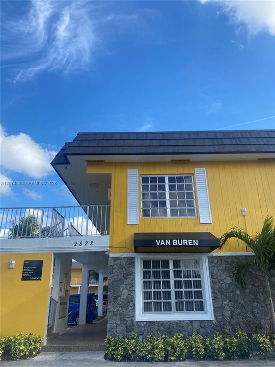 For Rent: $1,695 (1 beds, 1 baths, 0 Square Feet)