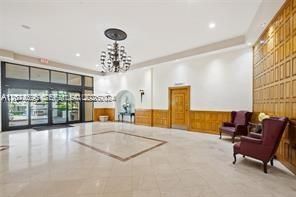 For Rent: $3,650 (1 beds, 1 baths, 896 Square Feet)