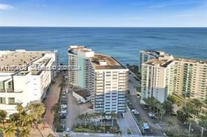 For Rent: $3,650 (1 beds, 1 baths, 896 Square Feet)