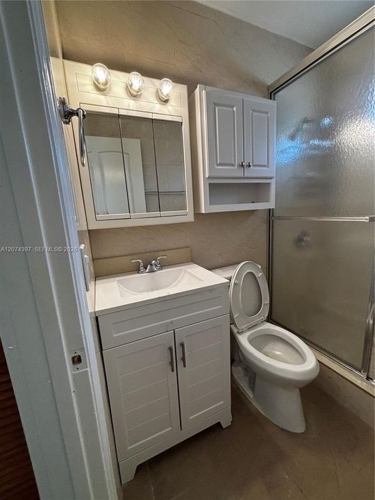 En Venta: $589,900 (0 camas, 0 baños, 1627 Pies cuadrados)
