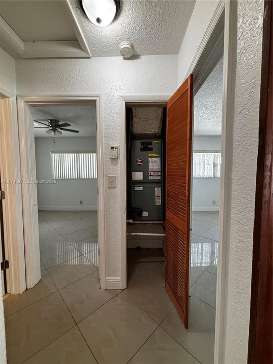 En Venta: $589,900 (0 camas, 0 baños, 1627 Pies cuadrados)