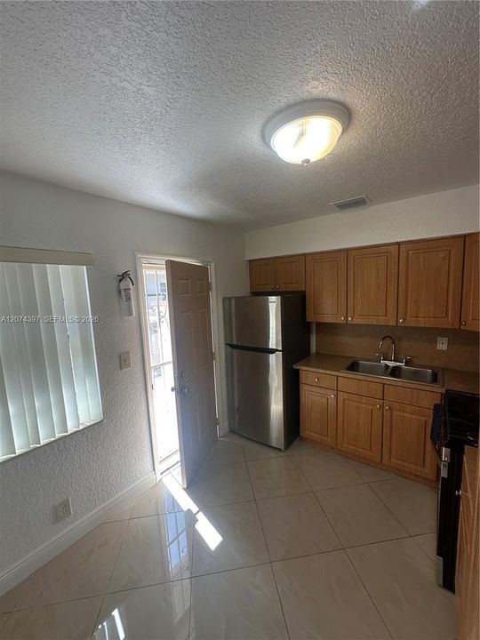 En Venta: $589,900 (0 camas, 0 baños, 1627 Pies cuadrados)