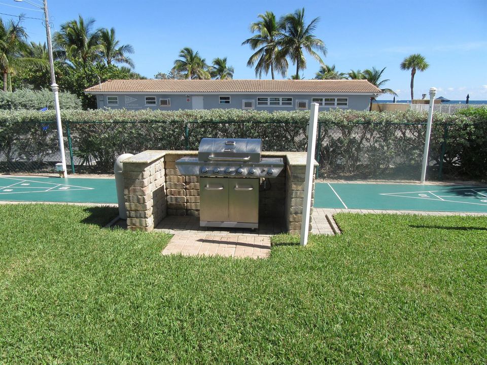 BBQ AREA