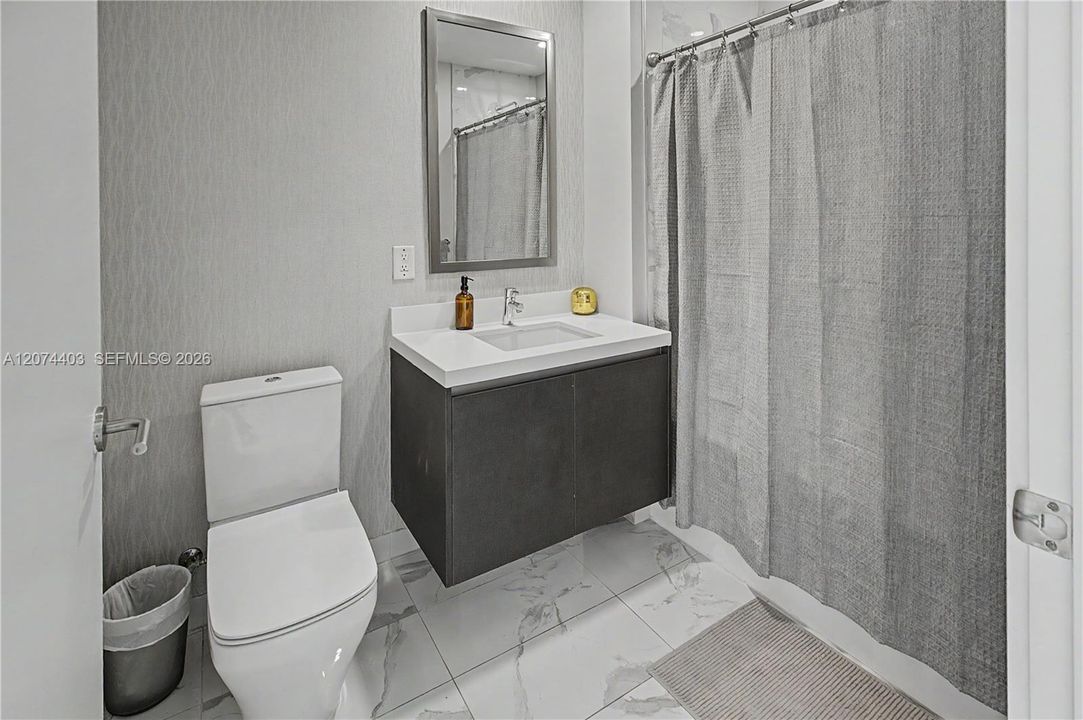 For Rent: $12,800 (3 beds, 4 baths, 2204 Square Feet)